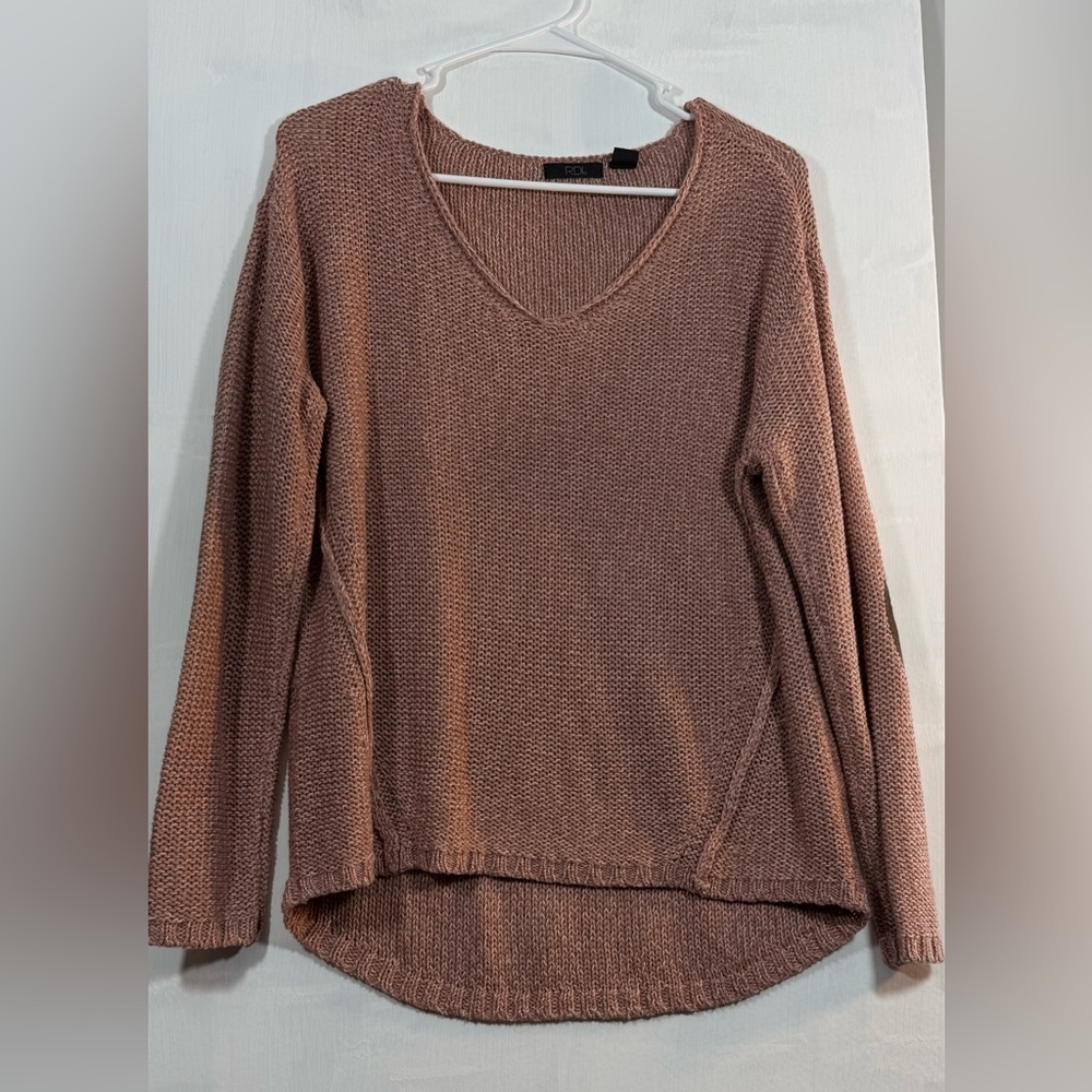 Women's V-Neck Sweater - Brown